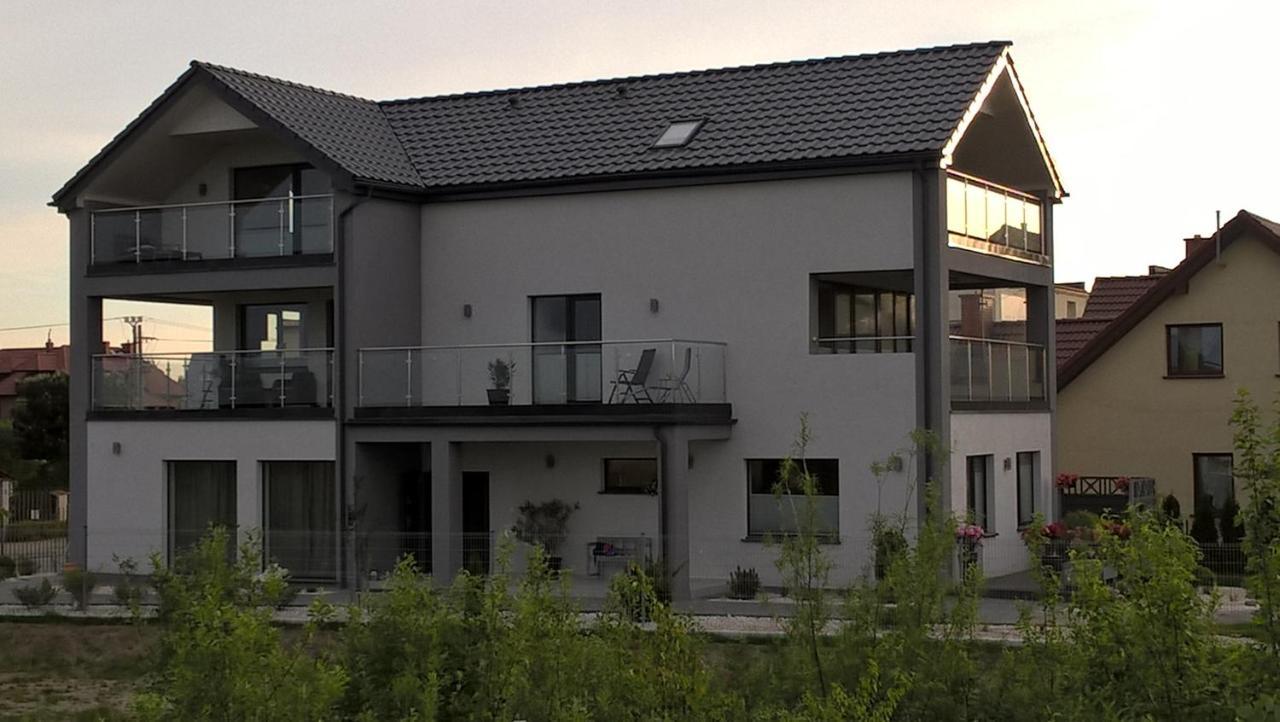 Willa Dobrylko II -Apartamenty Rewa Exteriér fotografie