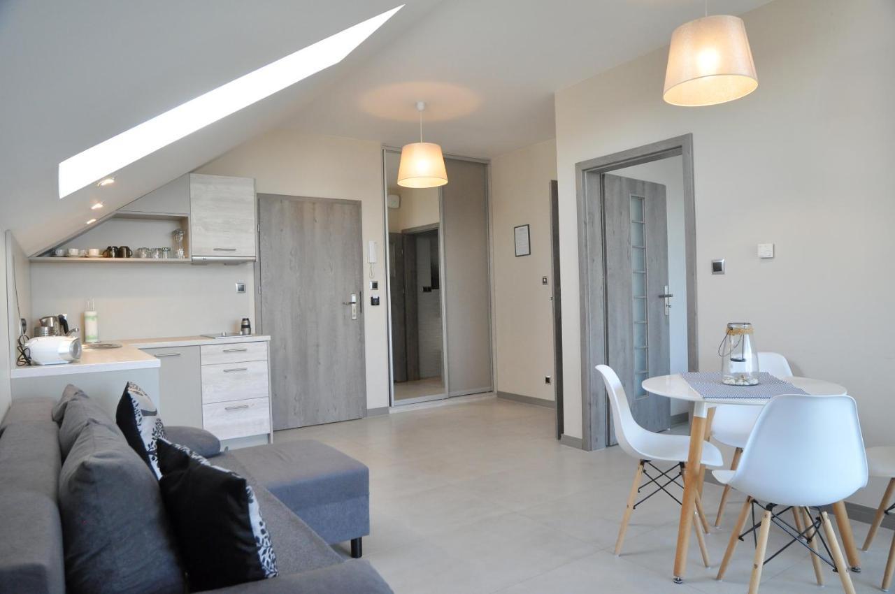 Willa Dobrylko II -Apartamenty Rewa Exteriér fotografie